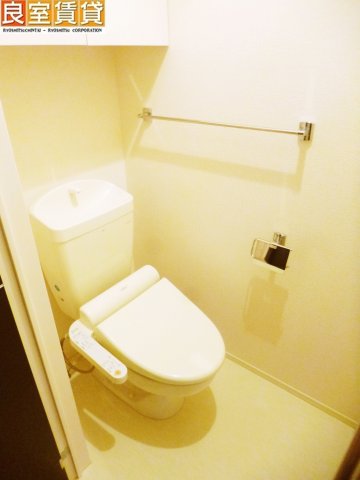 カメリア B棟のトイレ写真
