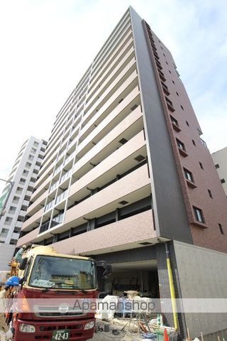 地下鉄七隈線 渡辺通駅 徒歩10分 14階建 築8年の外観写真