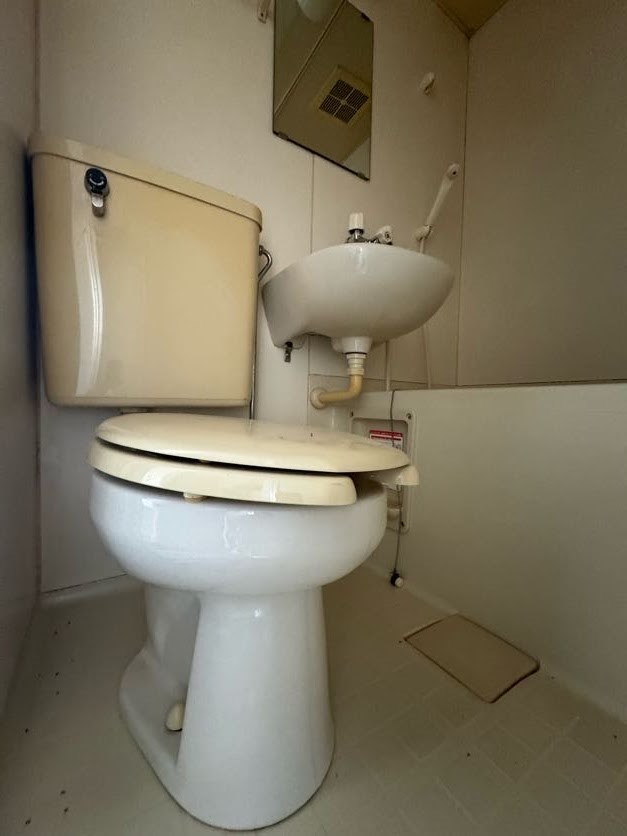 ラッフィナート磯馴のトイレ写真