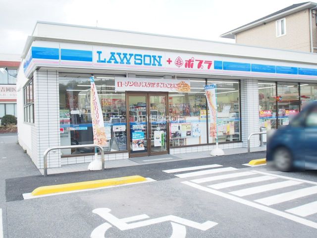 コンビニ　ローソン ローソン・ポプラ安来神田店（コンビニ）まで2354m