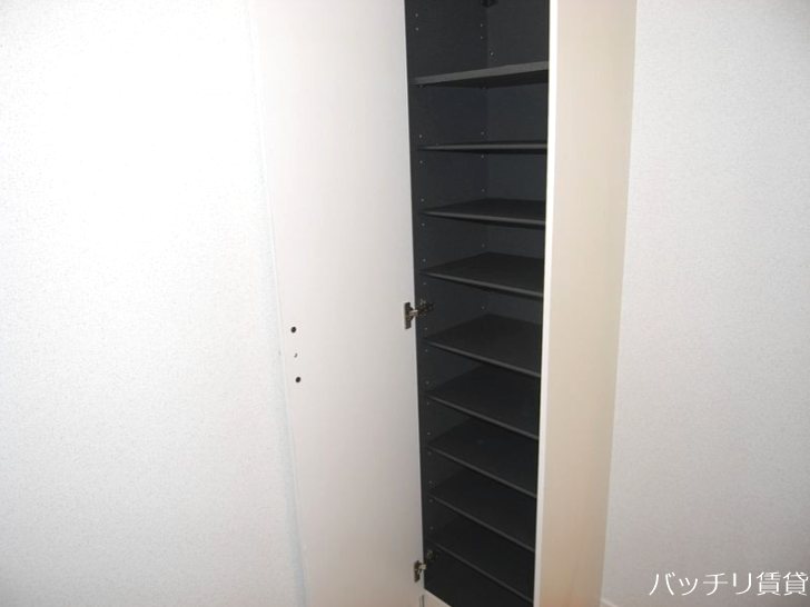 イデア室見の玄関写真