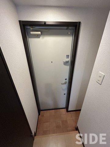 玄関　※同シリーズ参考画像
