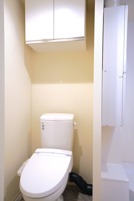 トイレ　※写真は同タイプ住戸です。
