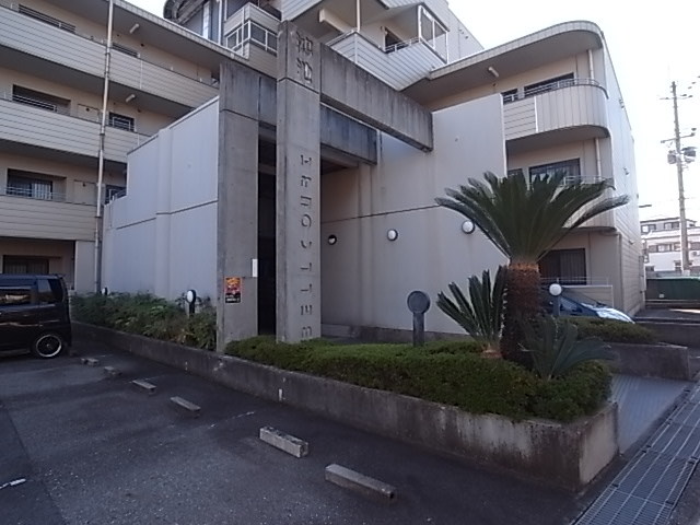 ベルコート鴻池の外観写真