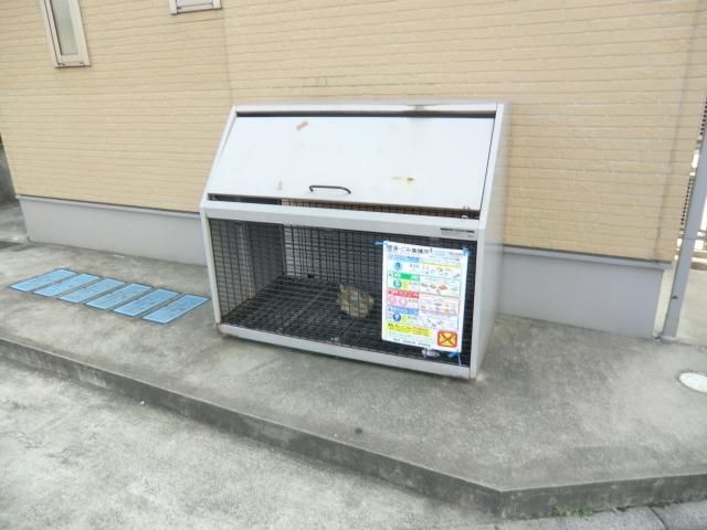 その他　専用ゴミ置場