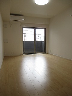 CASA 193の居間写真