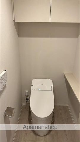 東急田園都市線 鷺沼駅 徒歩2分 7階建 築3年のトイレ写真