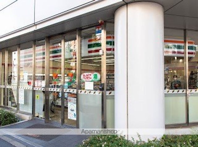 コンビニ　セブン－イレブン新橋第一京浜店（コンビニ）まで227m