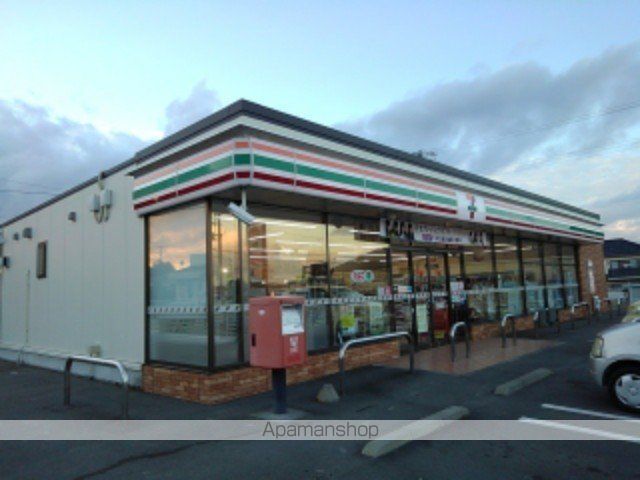 コンビニ　セブンイレブン掛川大坂店（コンビニ）まで500m