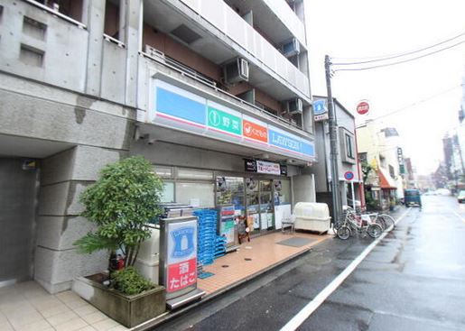 コンビニ　ローソン千束4丁目店（コンビニ）まで80m