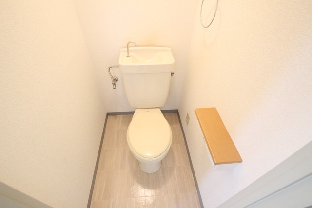 ラヴェール串戸のトイレ写真