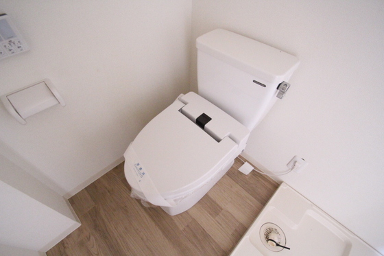 尾長東アパートC棟のトイレ写真