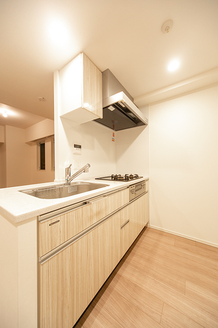キッチン　※写真は同タイプ住戸です。