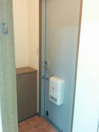玄関　※他部屋参照、現況優先