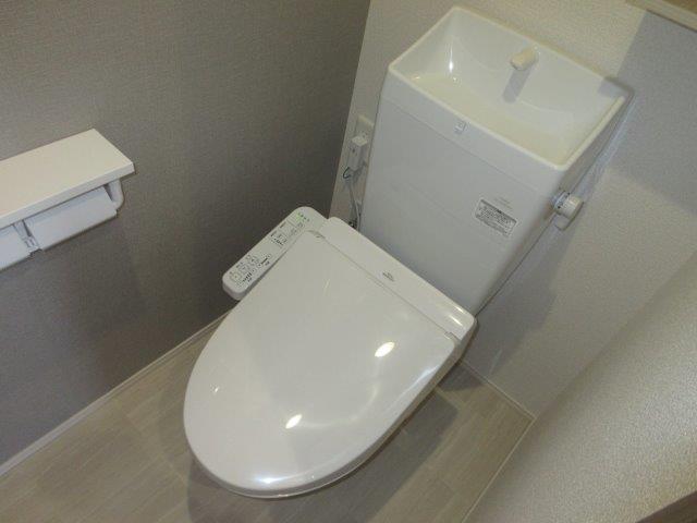 トイレ　ウォシュレット