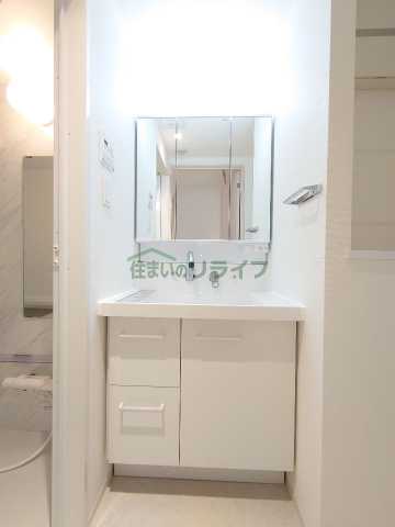 洗面設備　同じ間取りの1階のお部屋のお写真です