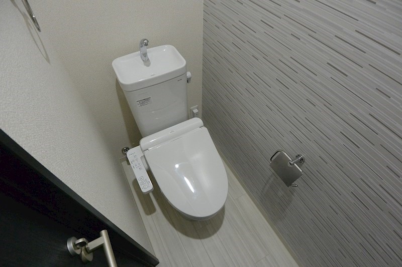 トイレ　トイ