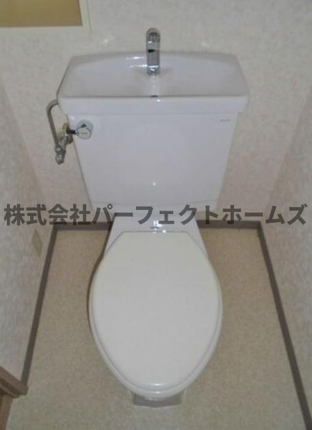 トイレ　コンパクトで使いやすいトイレです