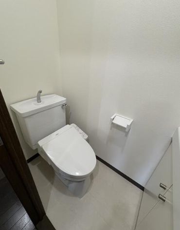 白金アネックスのトイレ写真