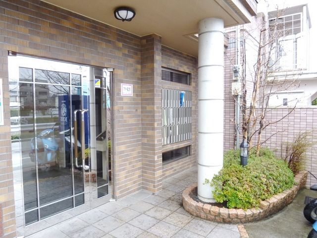 その他　★キレイなエントランス★