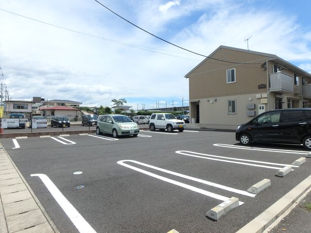 駐車場　敷地内駐車場