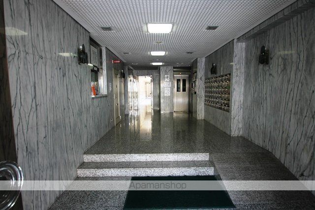 阪急京都線 上新庄駅 徒歩4分 5階建 築40年の外観写真