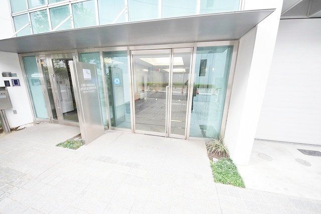 エントランス　エントランス