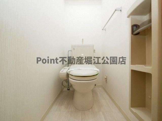ＪＲ大阪環状線 福島駅 徒歩5分 4階建 築26年のトイレ写真