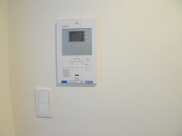 セキュリティ　SECOM