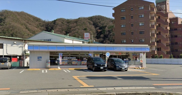 コンビニ　ローソン　姫路砥堀南店（コンビニ）まで300m