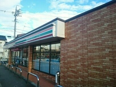 コンビニ　セブンイレブン（コンビニ）まで1000m