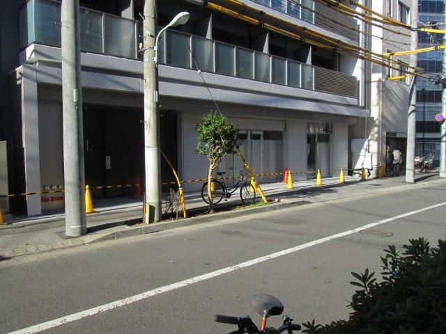 エントランス　☆正面玄関☆
