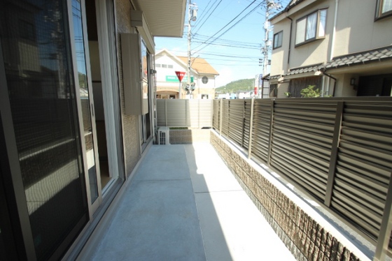 庭　※別部屋の写真です