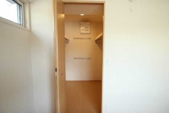収納　※別部屋の写真です