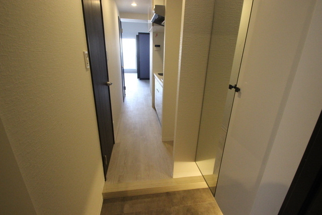 RELUXIA小網町の玄関写真