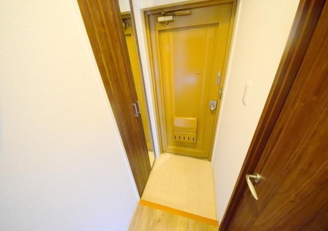 セーフズマンションの玄関写真