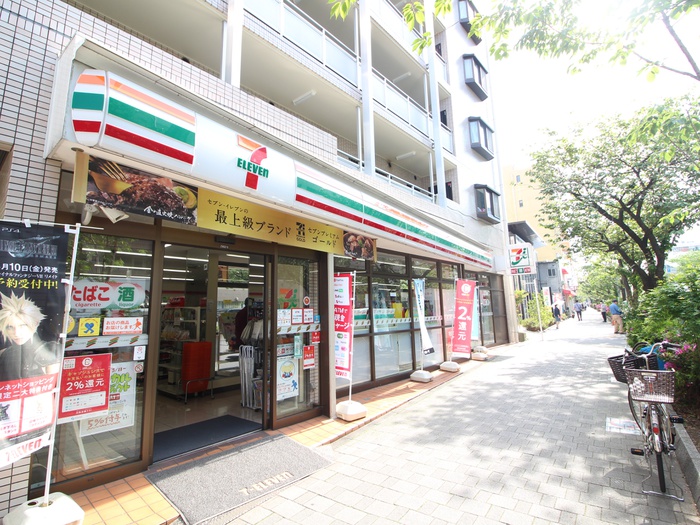 コンビニ　セブンイレブン世田谷桜新町駅前店（コンビニ）まで170m