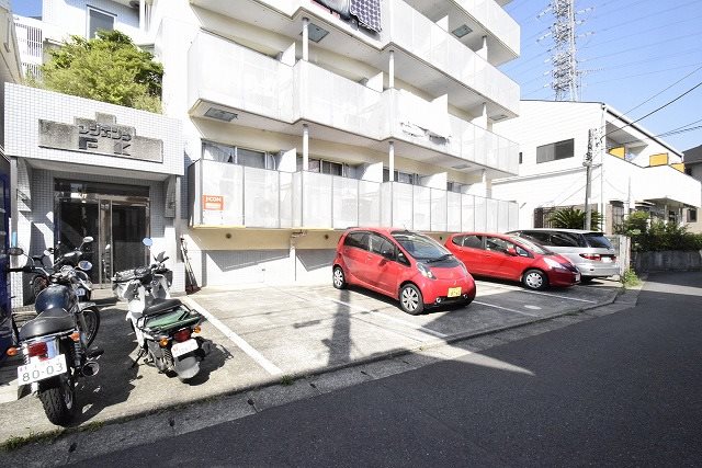 その他　駐車場