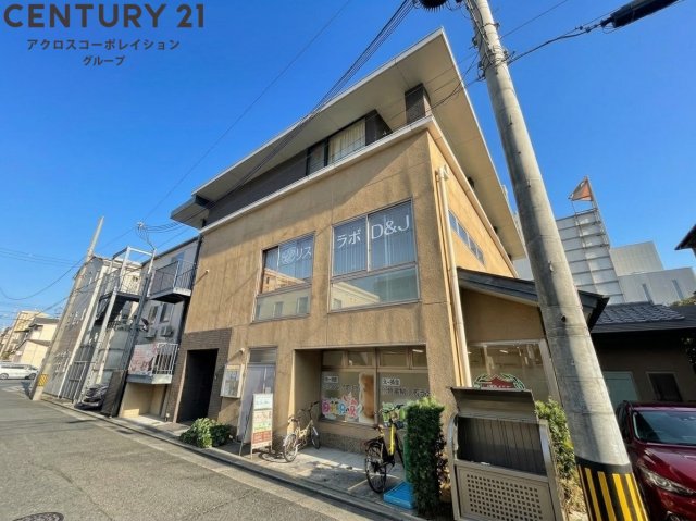建物外観　エレベータ付きで、高層階でも便利☆