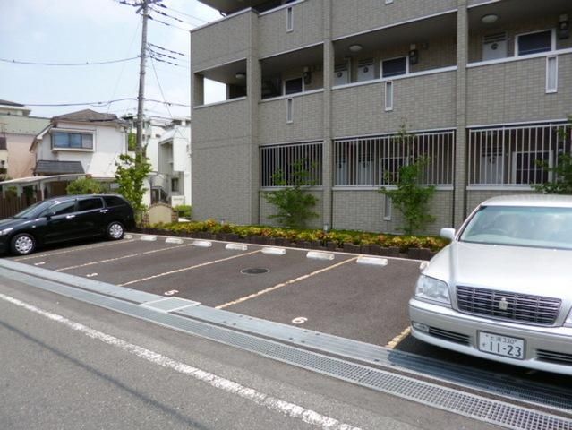 駐車場　★お部屋探しは、タウンハウジング多摩センター店へ★