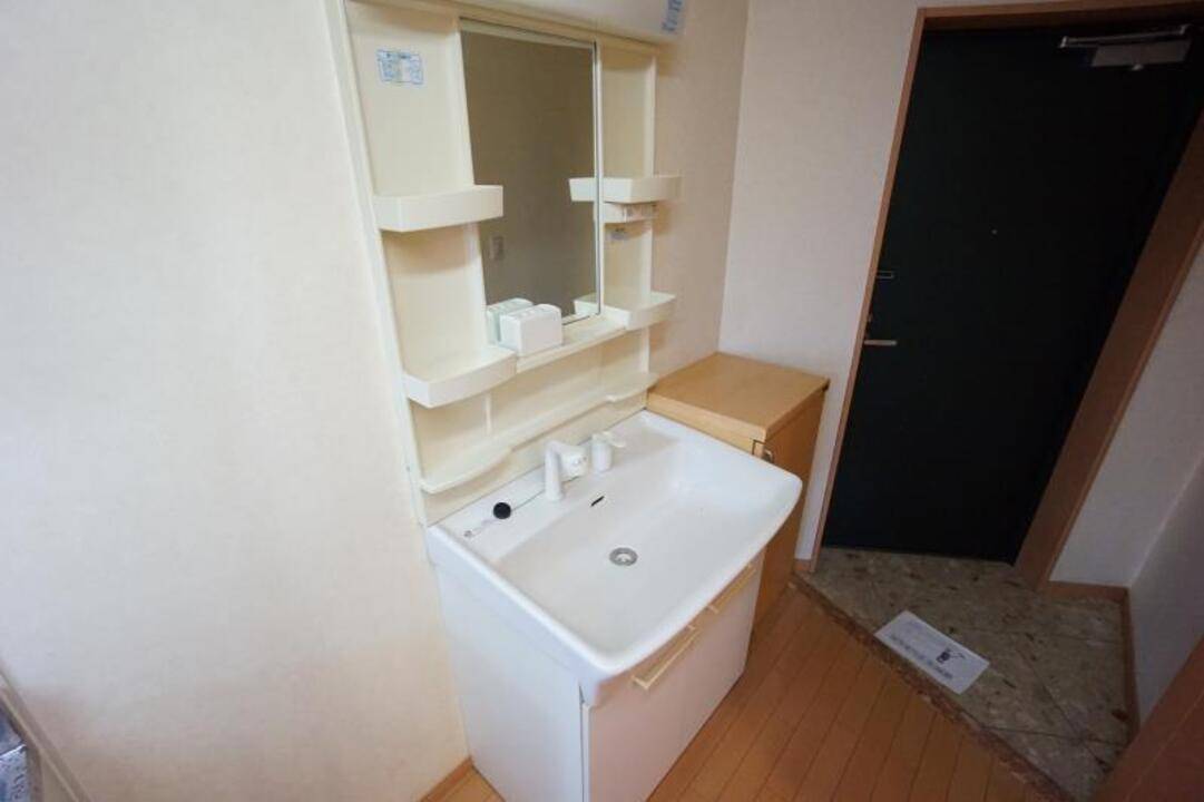洗面設備　洗面所