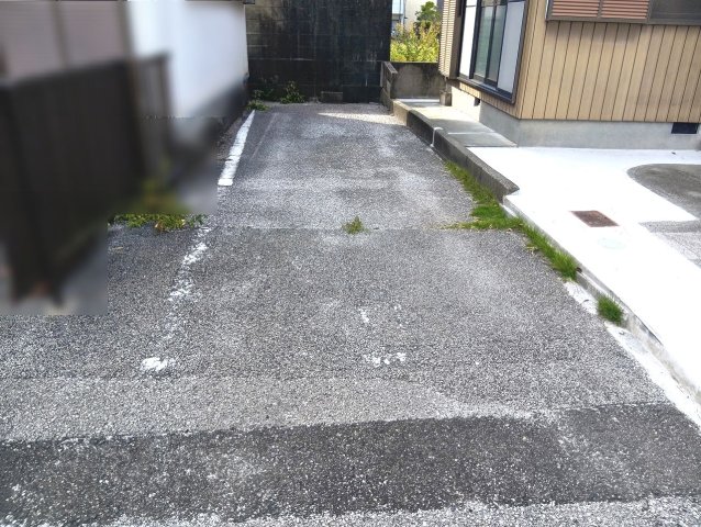 駐車場　車をお持ちの方に嬉しい駐車場付きの物件です