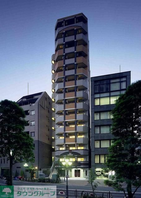 建物外観　◆シックな色調の磁器質タイルに包まれたライフステージ◆