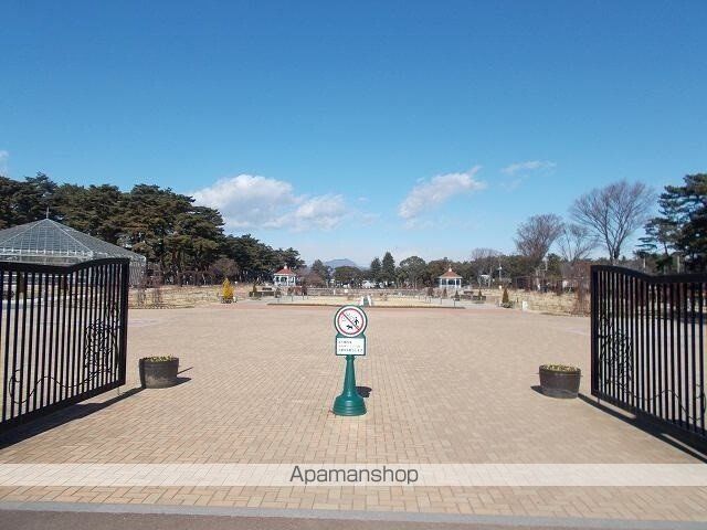 公園　ばら園（公園）まで750m