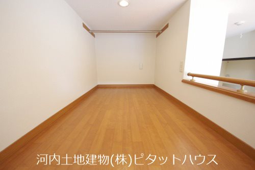 その他部屋・スペース　ロフト（類似室内・反転）
