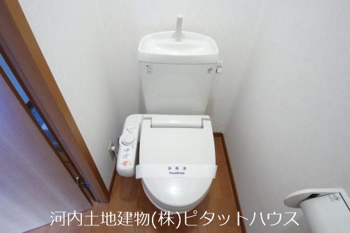 トイレ　（類似室内・反転）