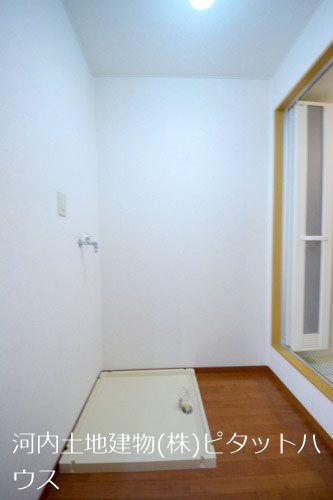 その他　洗濯機置き場（類似室内・反転）