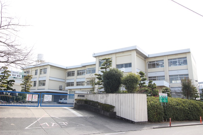 中学校　若園中学校（中学校）まで1000m