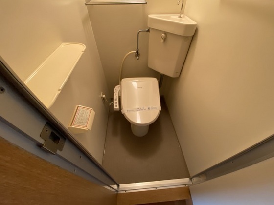 トイレ　※別部屋の写真です