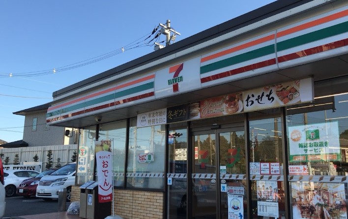 コンビニ　セブンイレブン 横浜瀬谷本郷4丁目店（コンビニ）まで354m